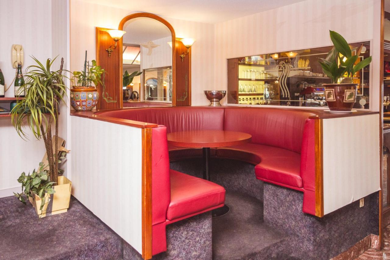 Le Cesar Hotel Royat Eksteriør billede